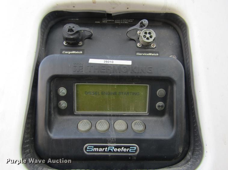 image for item DE6592 2006 Utility Trailers refrigerated van trailer