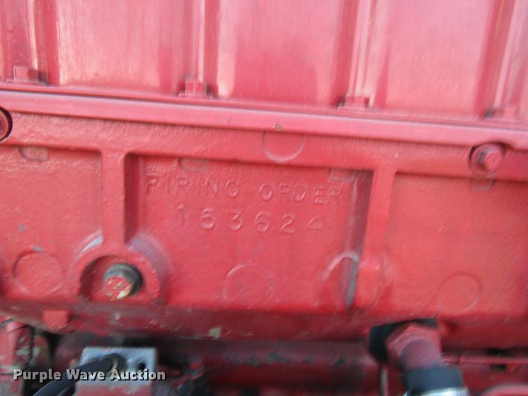 image for item DF9483 1985 Peterbilt semi truck