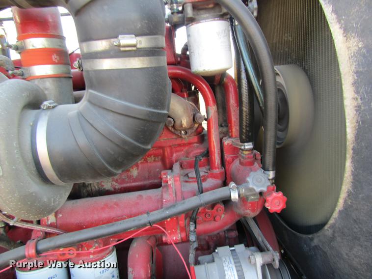 image for item DF9483 1985 Peterbilt semi truck