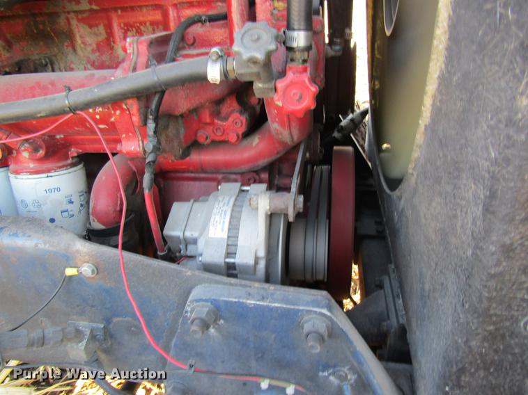 image for item DF9483 1985 Peterbilt semi truck