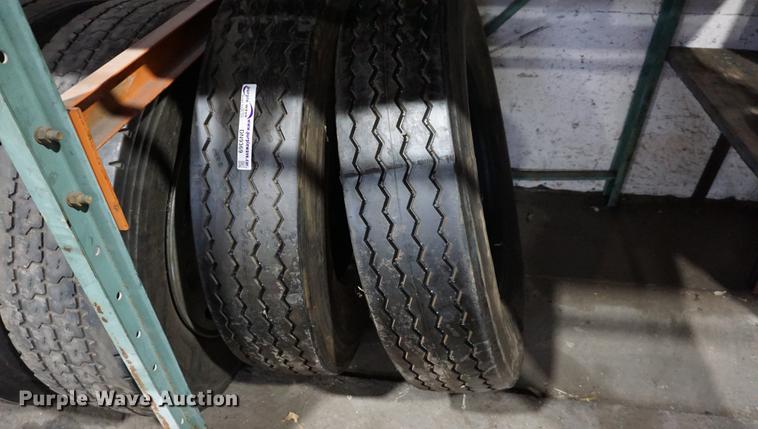 image for item DN9369 (2) 11R24.5 tires