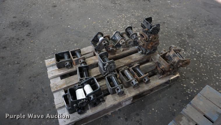 image for item DN9373 (24) strap winches