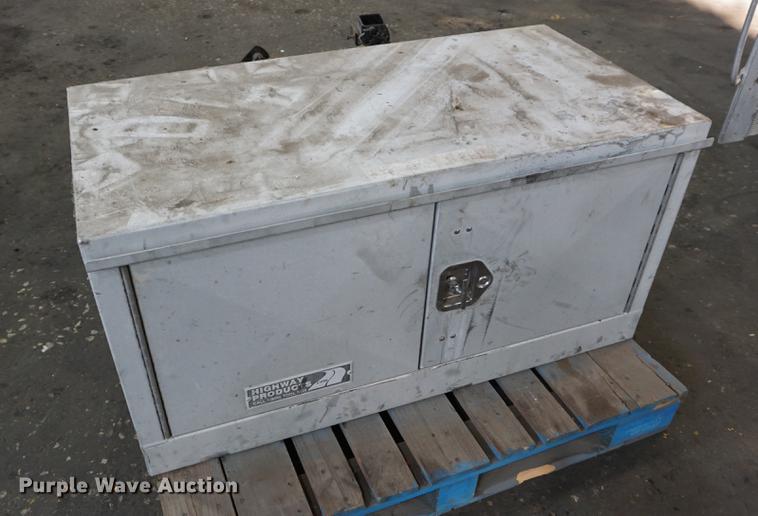 image for item DN9375 (2) aluminum toolboxes