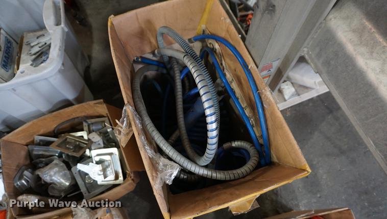 image for item DN9376 Truck parts