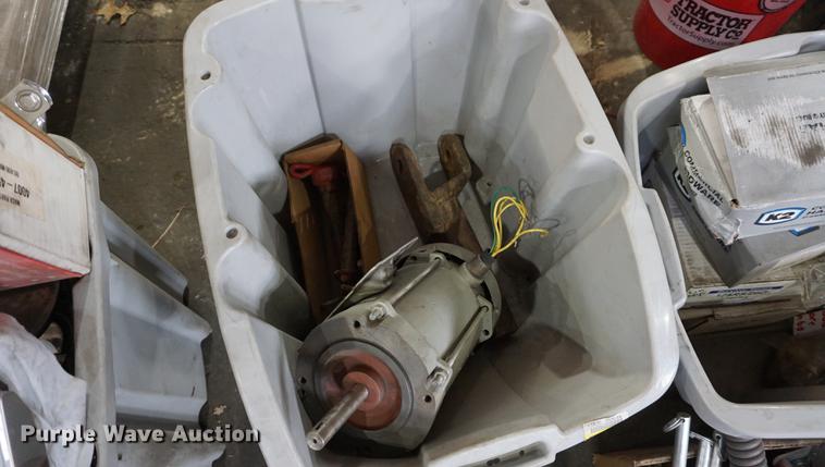 image for item DN9376 Truck parts