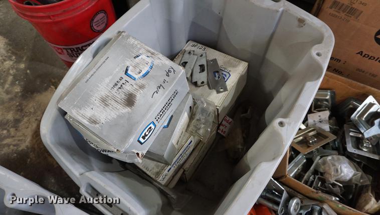 image for item DN9376 Truck parts