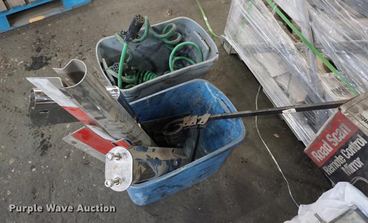 image for item DN9376 Truck parts