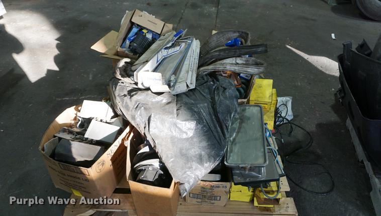 image for item DN9382 Truck parts