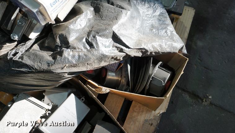 image for item DN9382 Truck parts