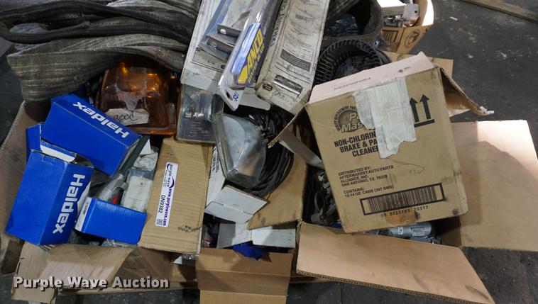 image for item DN9382 Truck parts