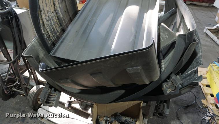 image for item DN9383 (10) plastic fenders
