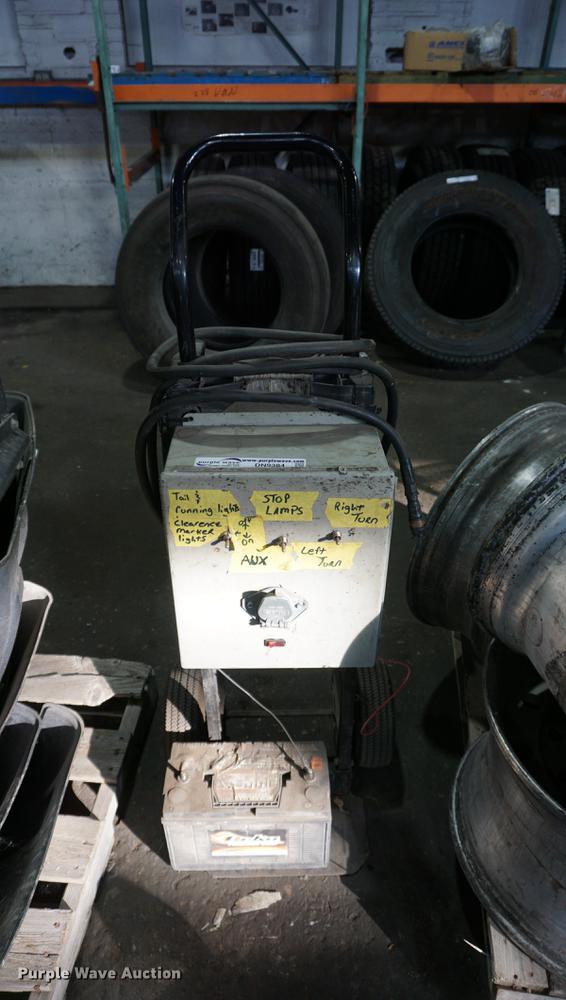 image for item DN9384 Trailer light testing unit