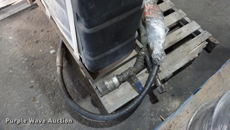 image for item DN9388 Truck parts