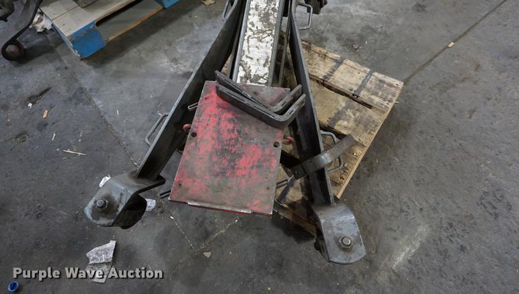 image for item DN9390 (2) jacks