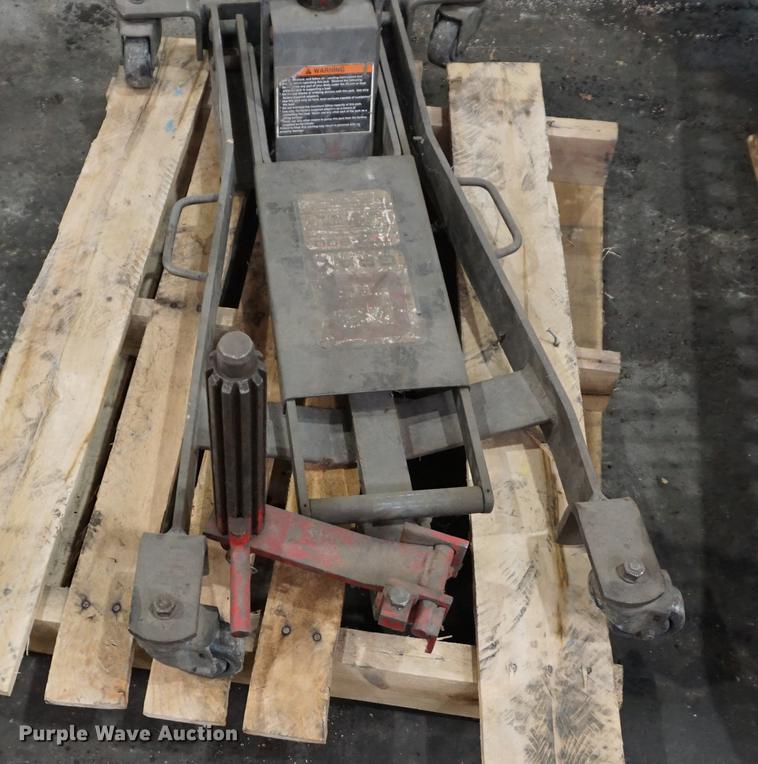 image for item DN9390 (2) jacks