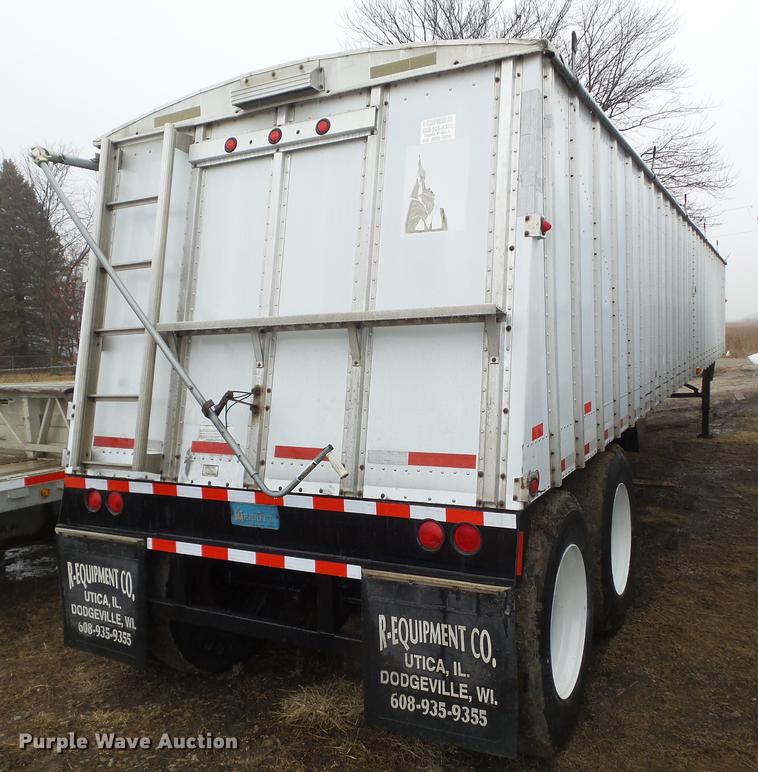 image for item DZ9270 1999 Merritt double hopper bottom grain trailer