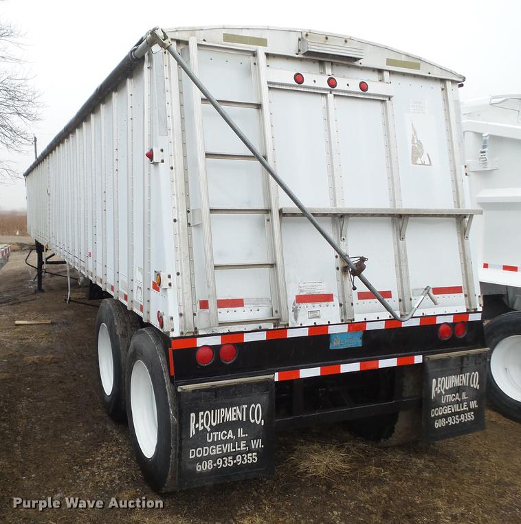 image for item DZ9270 1999 Merritt double hopper bottom grain trailer
