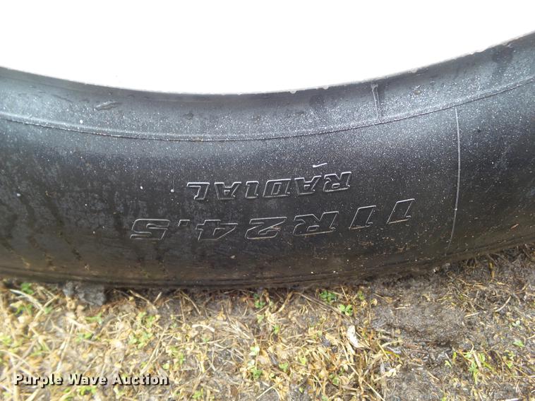 image for item DZ9270 1999 Merritt double hopper bottom grain trailer