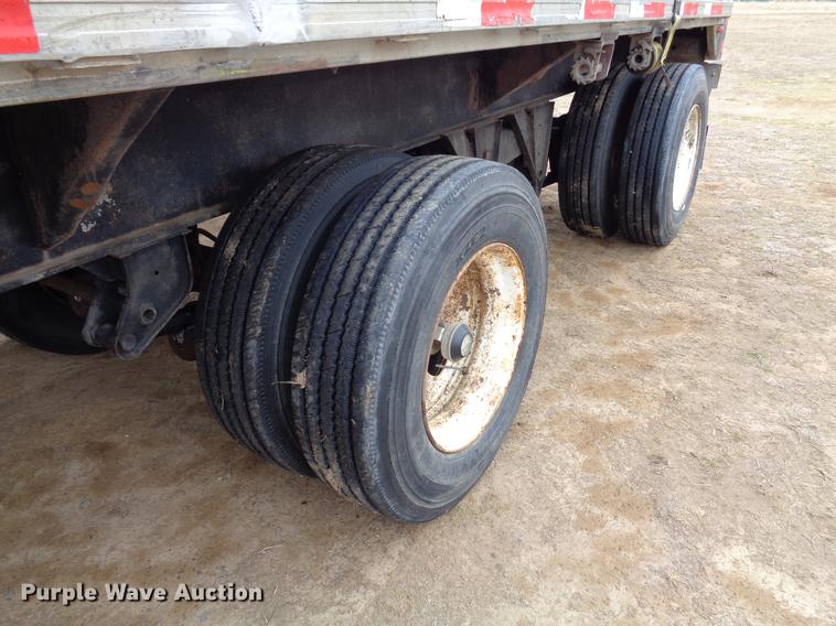 image for item EC9497 1994 Utility flatbed trailer