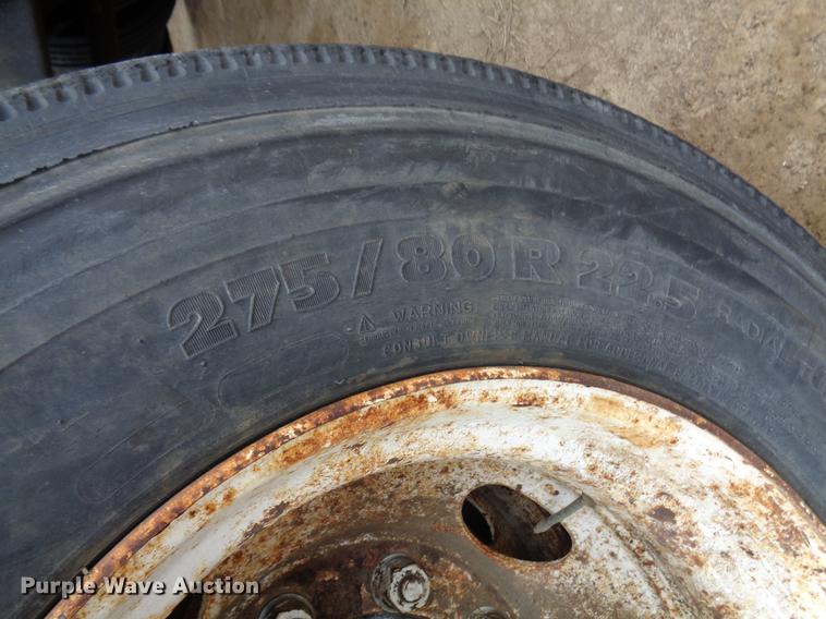 image for item EC9497 1994 Utility flatbed trailer