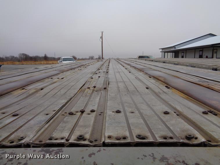 image for item EC9497 1994 Utility flatbed trailer
