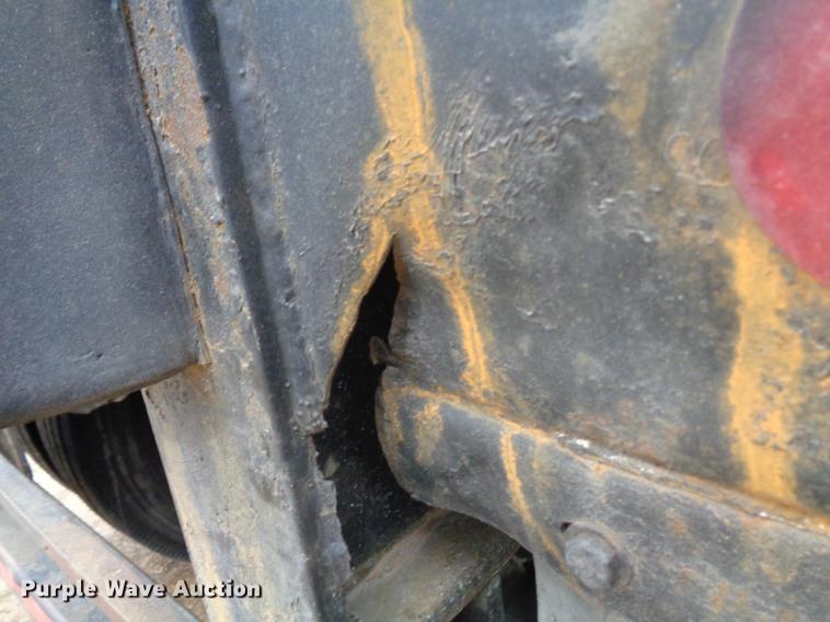 image for item EC9497 1994 Utility flatbed trailer