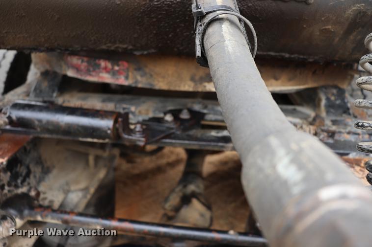 image for item EC9499 2001 International 9200i semi truck