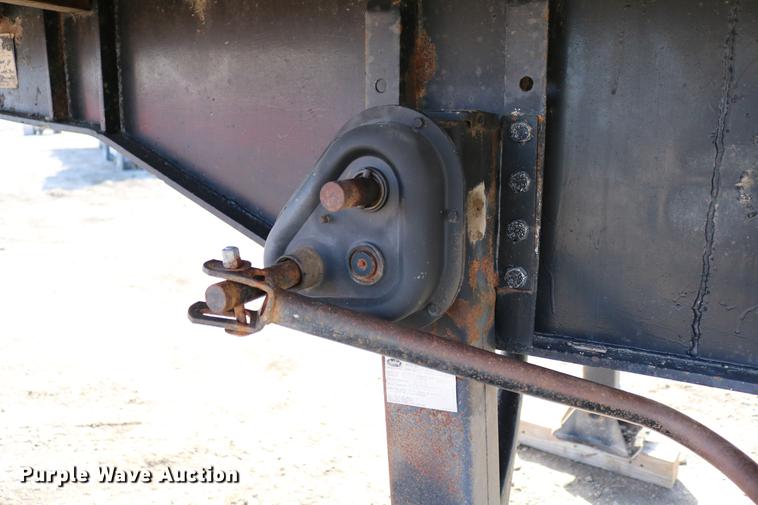 image for item EH9707 1984 Dorsey DGTL-84 flatbed trailer