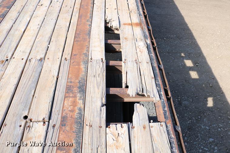 image for item EH9707 1984 Dorsey DGTL-84 flatbed trailer