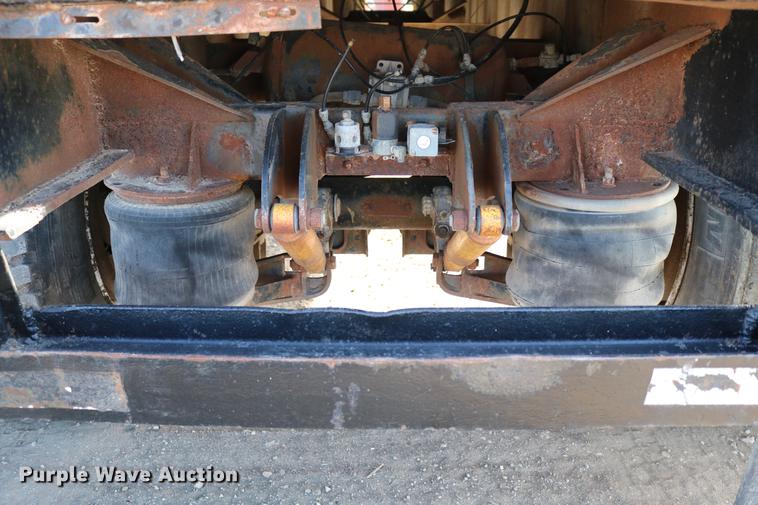 image for item EH9707 1984 Dorsey DGTL-84 flatbed trailer