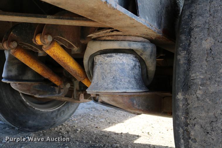 image for item EH9707 1984 Dorsey DGTL-84 flatbed trailer