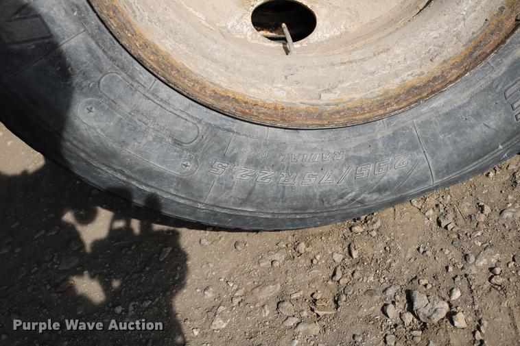 image for item EH9707 1984 Dorsey DGTL-84 flatbed trailer