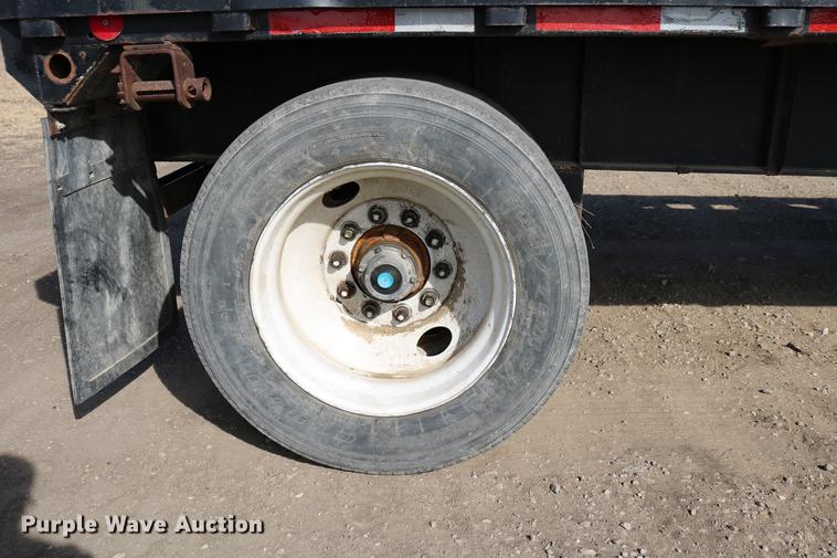 image for item EH9707 1984 Dorsey DGTL-84 flatbed trailer