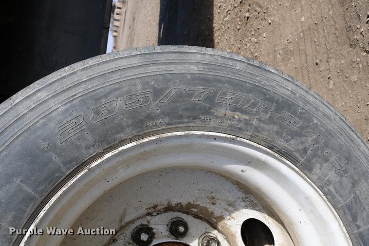 image for item EH9707 1984 Dorsey DGTL-84 flatbed trailer