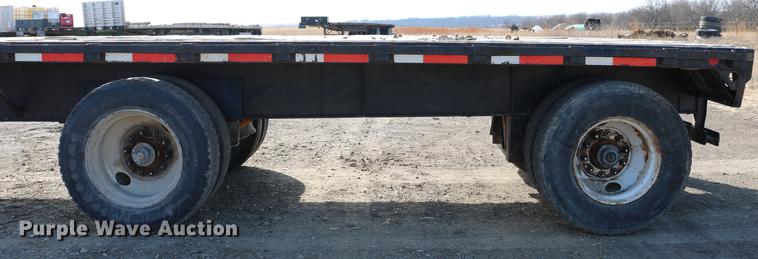 image for item EH9707 1984 Dorsey DGTL-84 flatbed trailer