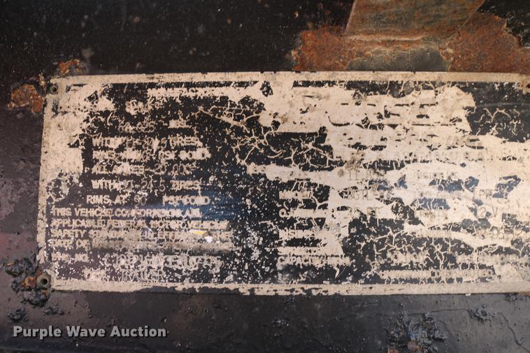 image for item EH9707 1984 Dorsey DGTL-84 flatbed trailer