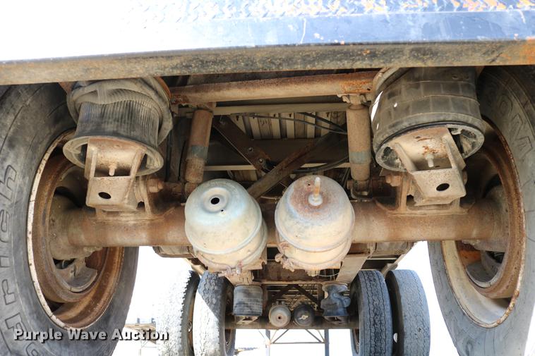 image for item EH9708 1998 Reinke AS48096C flatbed trailer