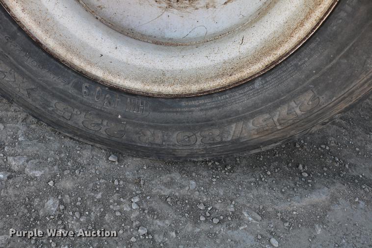 image for item EH9708 1998 Reinke AS48096C flatbed trailer