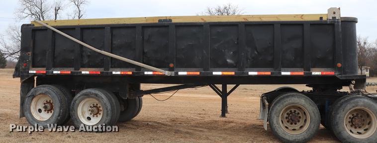 image for item EJ9750 1999 Dump Rite DR26 end dump trailer