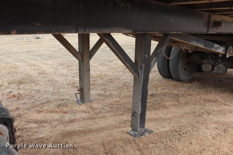 image for item EJ9750 1999 Dump Rite DR26 end dump trailer