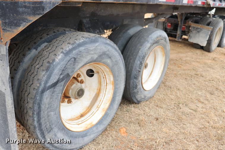 image for item EJ9750 1999 Dump Rite DR26 end dump trailer