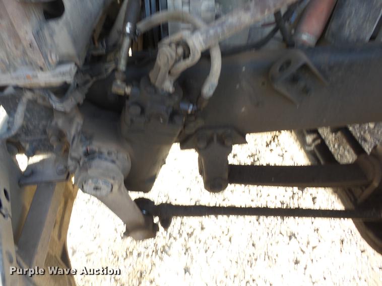 image for item J8537 1991 Mack CH613 truck cab and chassis