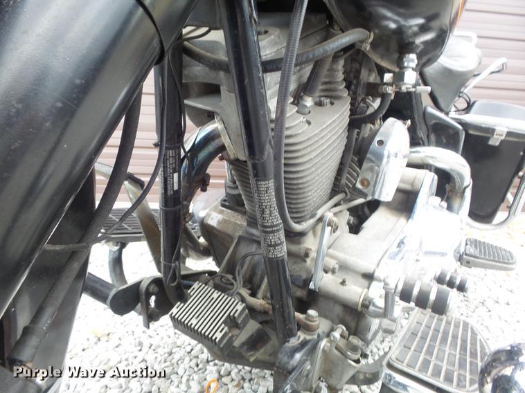 image for item CC9658 1984 Harley Davidson FLT Classic motorcycle