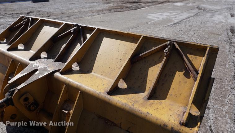 image for item DB0441 1994 Caterpillar 918F wheel loader