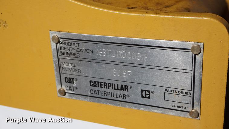 image for item DB0441 1994 Caterpillar 918F wheel loader