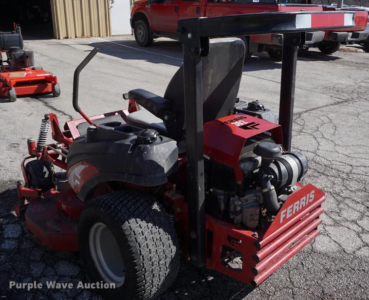 image for item DB0475 2006 Ferris IS3100Z ZTR lawn mower