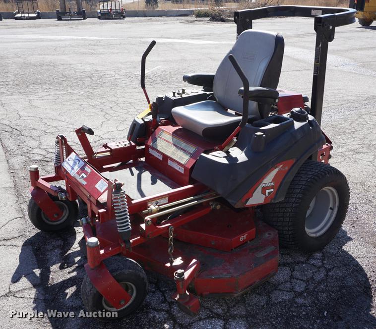 image for item DB0475 2006 Ferris IS3100Z ZTR lawn mower