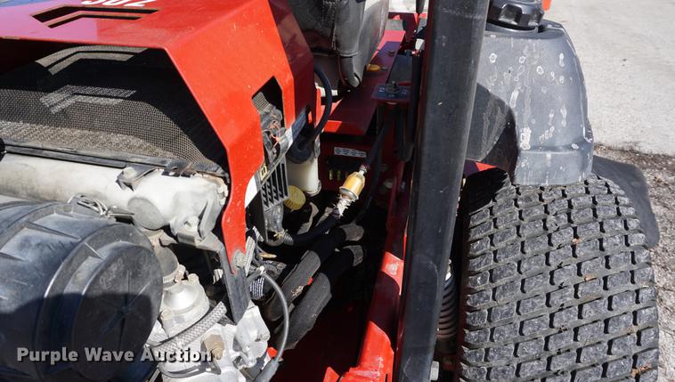 image for item DB0475 2006 Ferris IS3100Z ZTR lawn mower