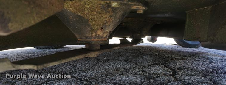 image for item DB0475 2006 Ferris IS3100Z ZTR lawn mower