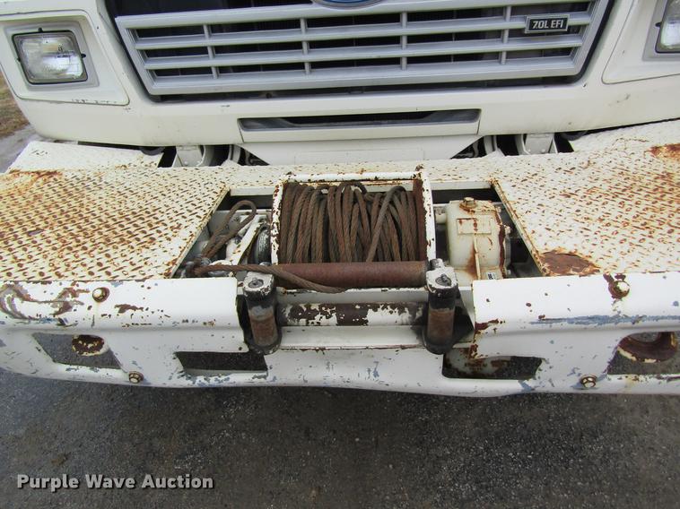 image for item DB5922 1993 Ford F700 digger derrick truck